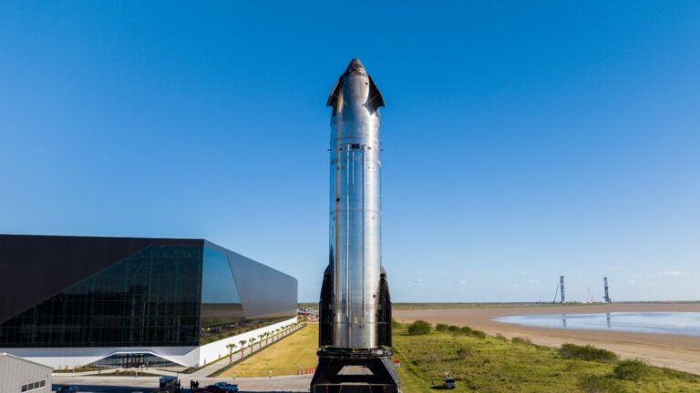 SPACEX-STARSHIP-FLIGHT-7-2-1456x819